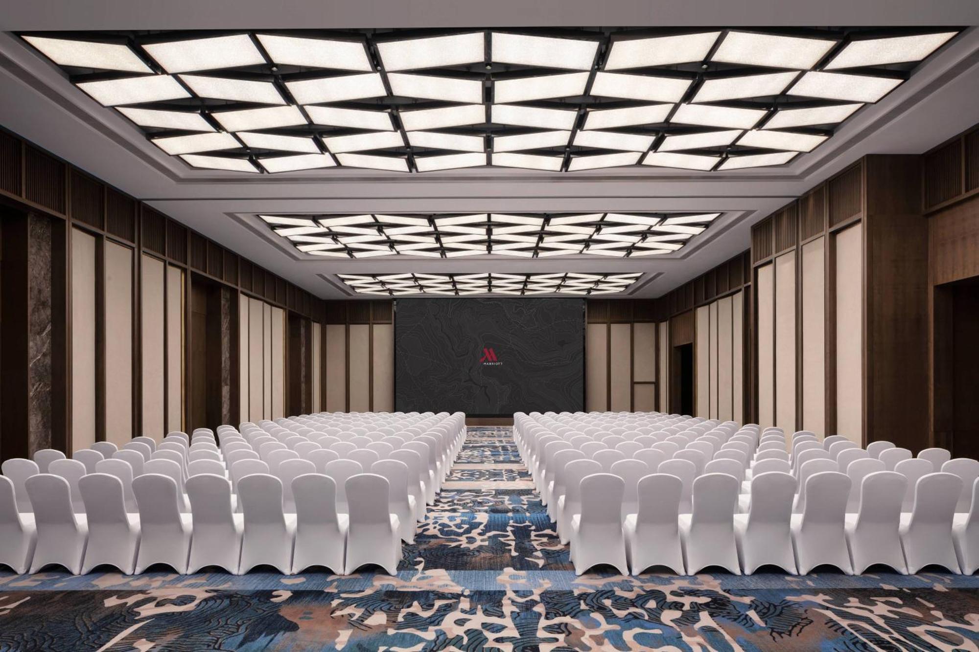 Xuzhou Marriott Hotel Lakeview Exterior foto