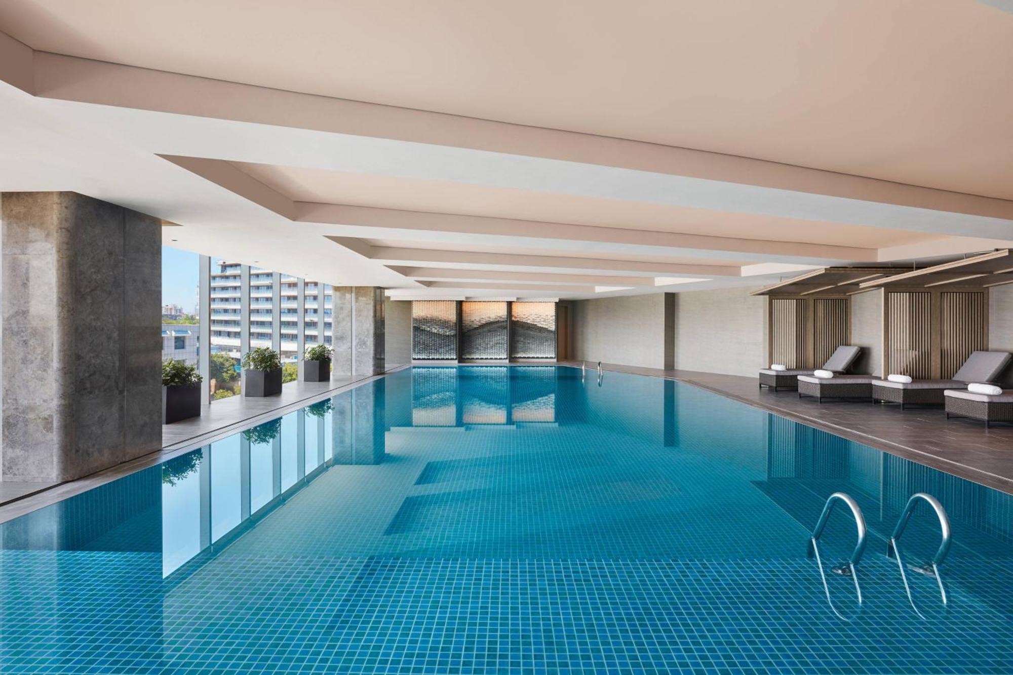 Xuzhou Marriott Hotel Lakeview Exterior foto